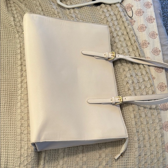 Elegant white/cream laptop bag - Picture 2 of 4
